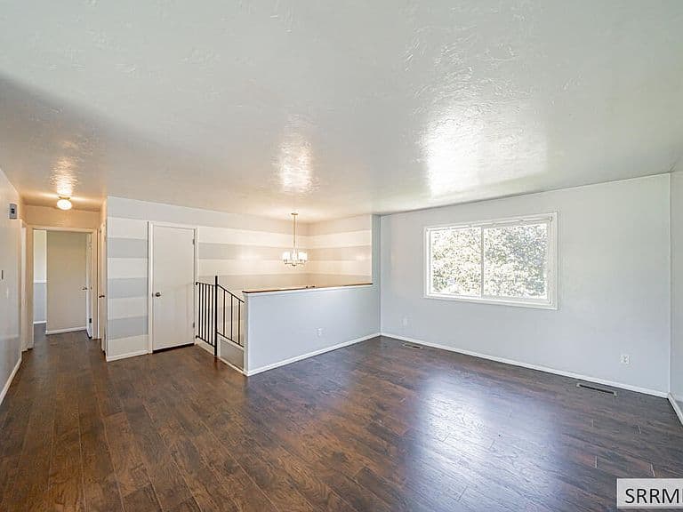 503 S Marjorie Ave photo 3