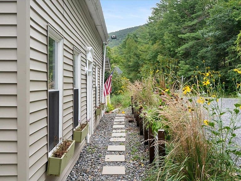 4149 Vermont Route 107 photo 5