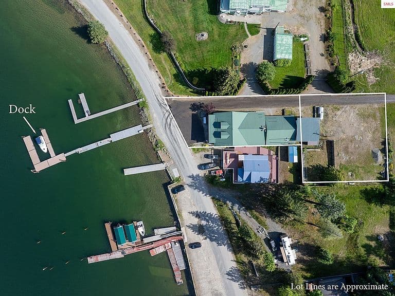 1591 Garfield Bay Rd photo 3