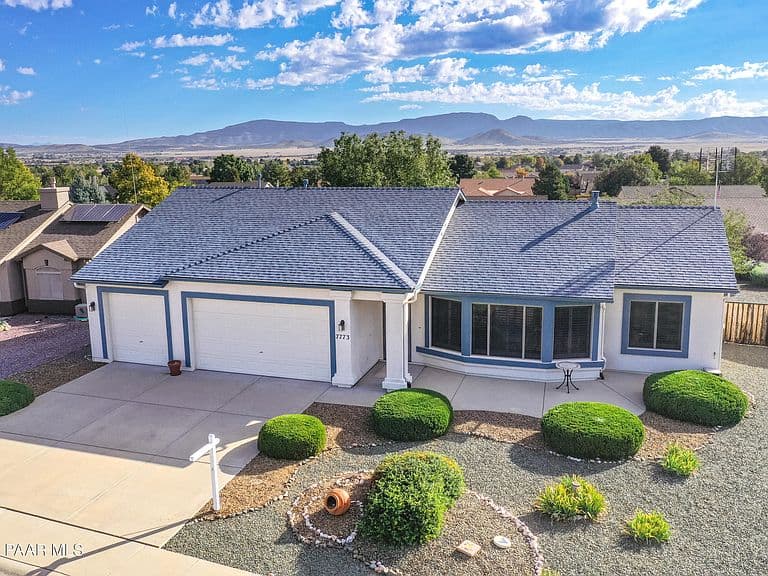 7773 N Painted Vista Dr photo 2