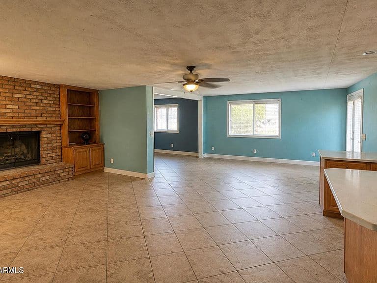 1183 W Nopal Place photo 4