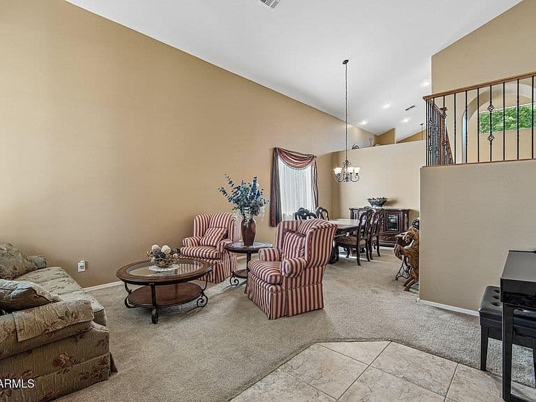 2408 W CRIMSON Terrace photo 5