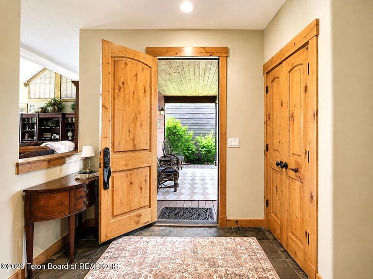 71 Beesley Ln photo 4
