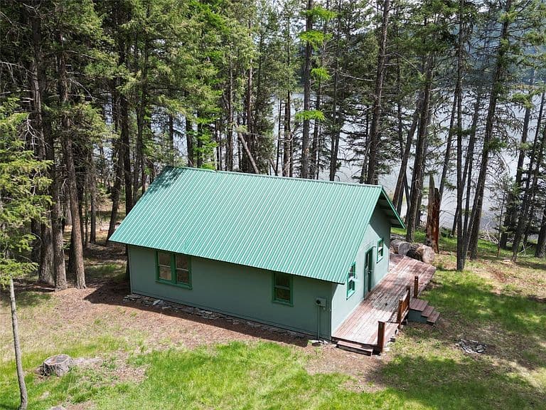1605 Rogers Lake Rd photo 1