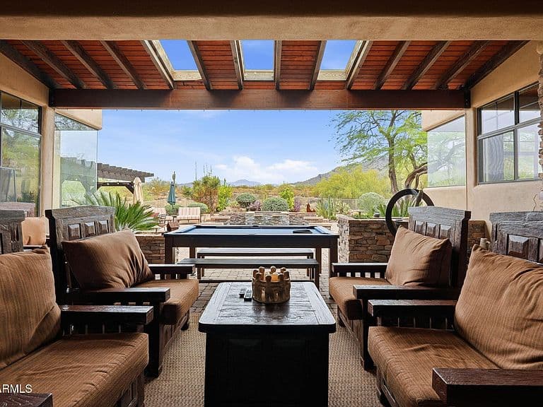 5438 E PRICKLEY PEAR Road photo 1