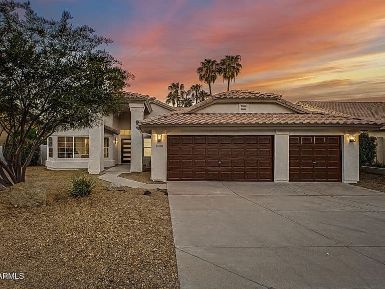 17812 W CACTUS FLOWER Drive photo 3