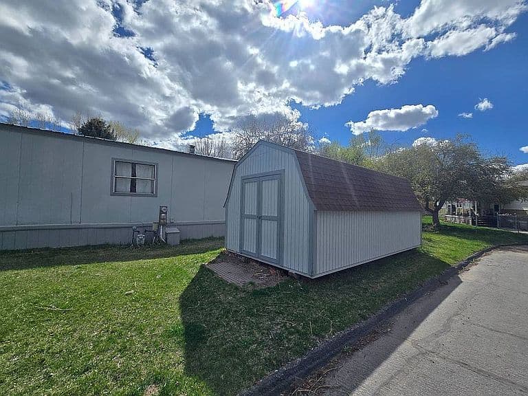 80 Gareth Way photo 1