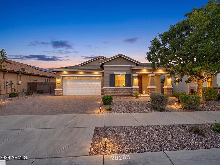 20289 E RAVEN Drive photo 1