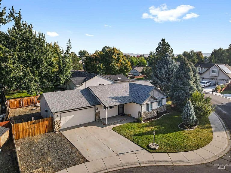 379 N Procyon Pl photo 2
