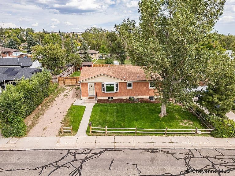 5041 Greybull Ave photo 2