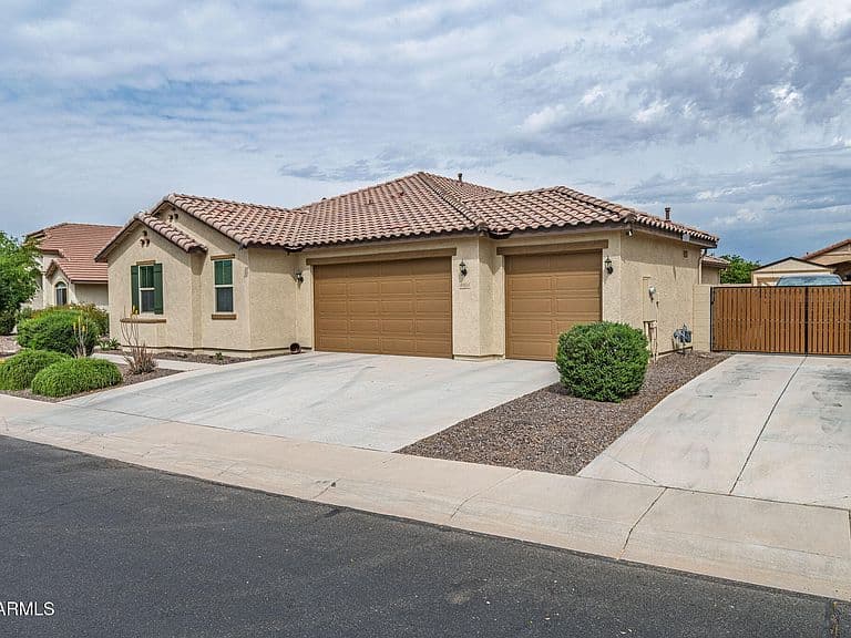 40614 W HOPPER Drive photo 1