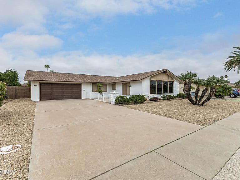 9434 W Raintree Dr photo 3