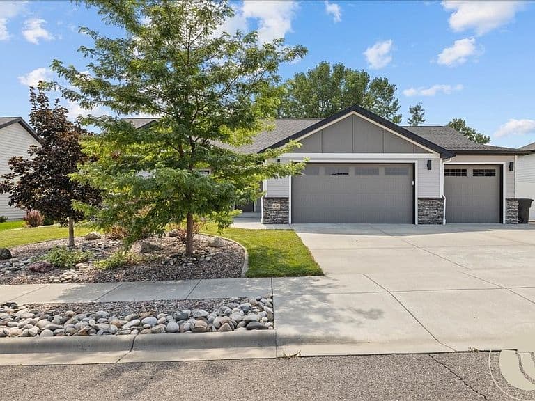 878 Tierra Dr photo 4