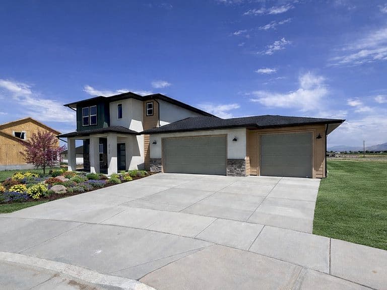Foxhill (SOG) Plan, Peak View Estates | OLO Builders photo 5