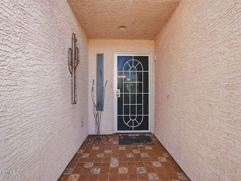 9069 W Raven Dr photo 3