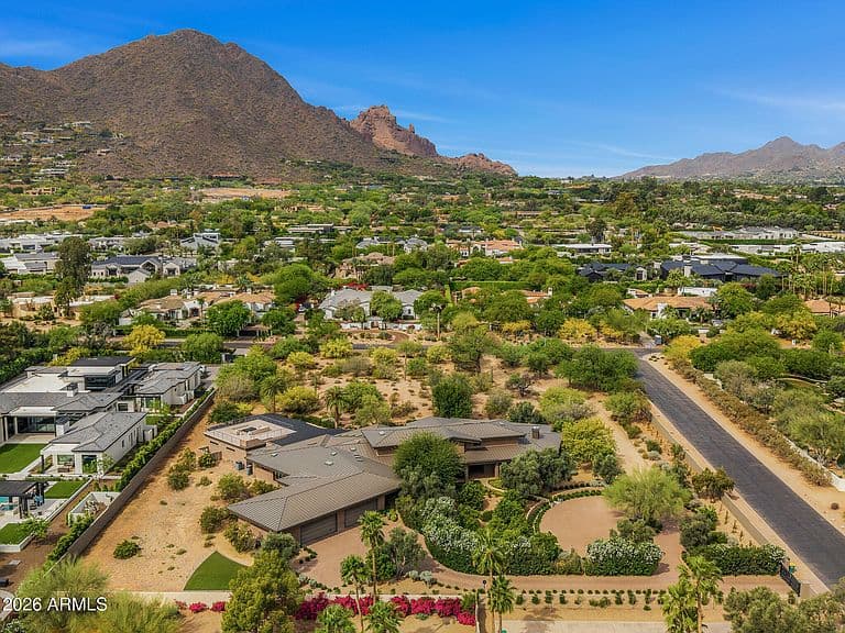 5721 N CASA BLANCA Drive photo 1