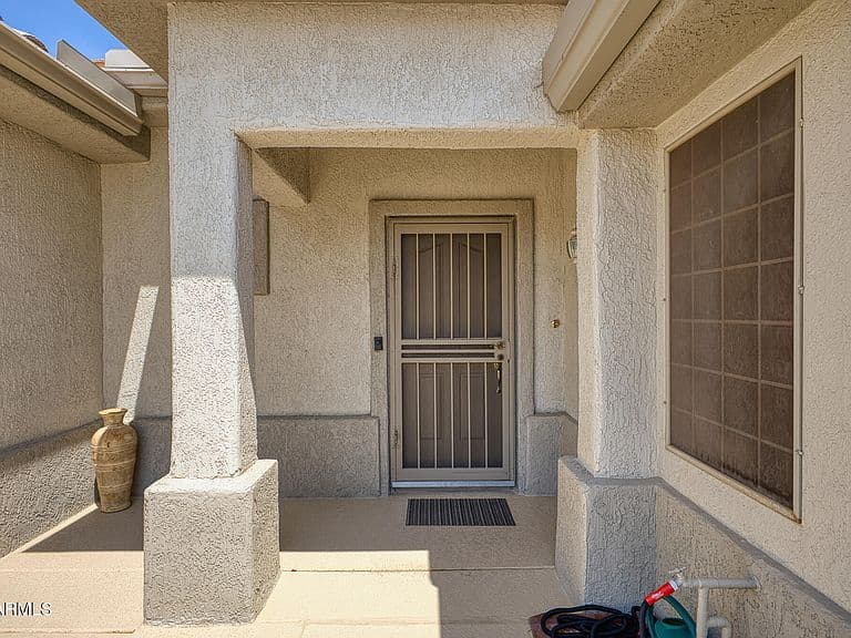 16132 W SUN PRAIRIE Lane photo 5