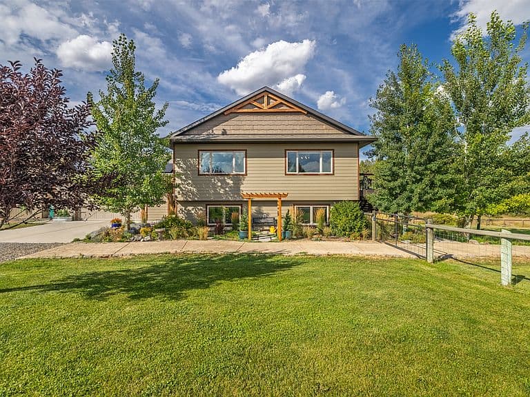 5345 Stallion Ridge Dr photo 4