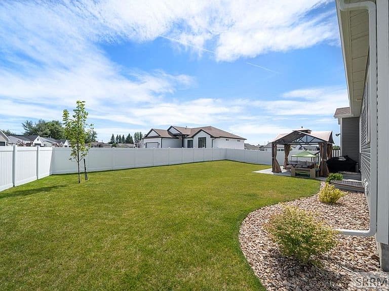 4594 Remuda Rd photo 5
