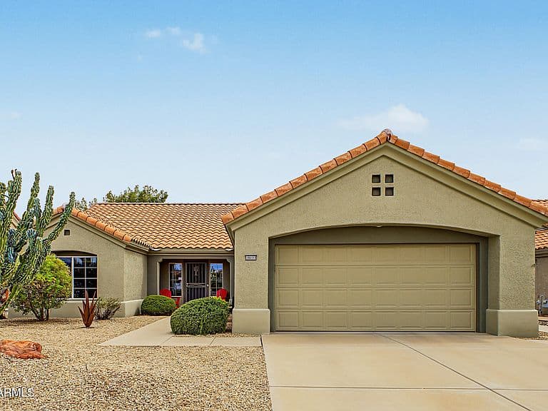 16133 W HERITAGE Drive photo 1