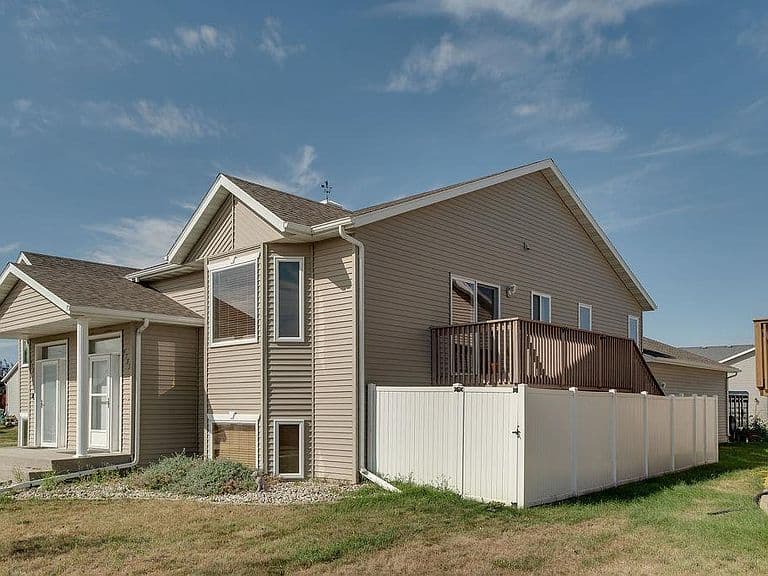 4793 Harvest Dr S photo 3