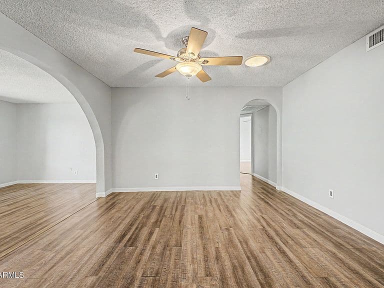 1243 W LOS LAGOS VISTA Avenue photo 5