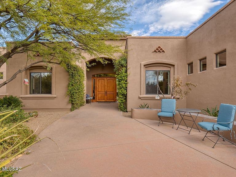 3660 Avenue Del Otero photo 3
