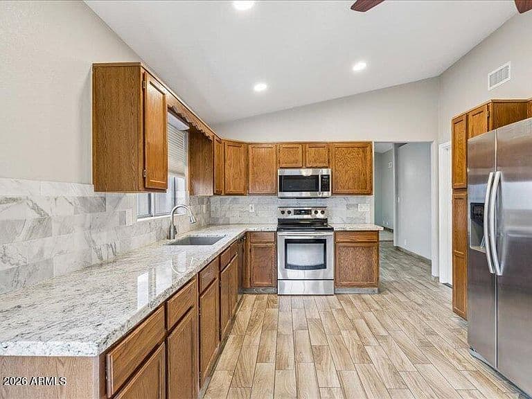 4327 E Siesta Lane photo 2