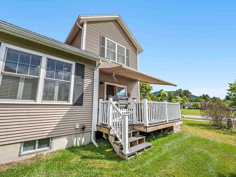 20A Pope Meadow Drive photo 3