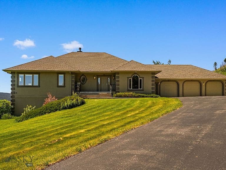 10423 Bridger Canyon Rd photo 2