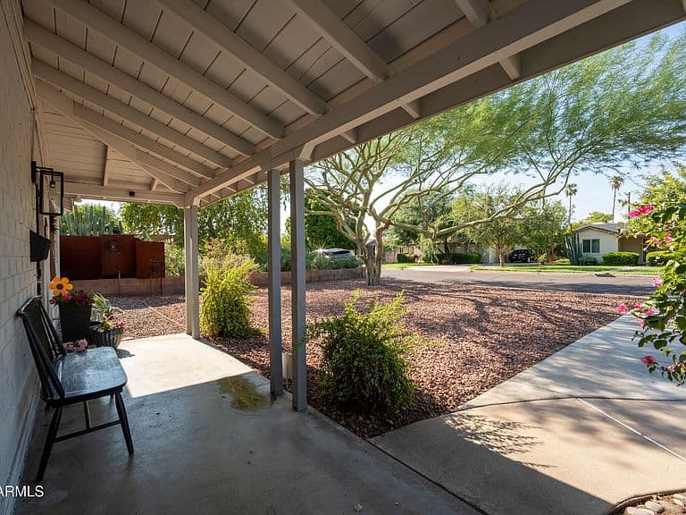 2935 E FLOWER Street photo 5