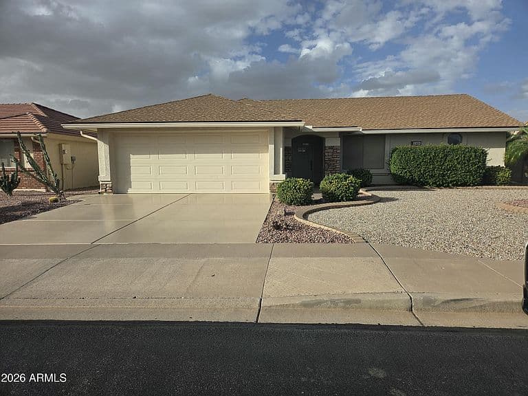 11454 E MENDOZA Avenue photo 2