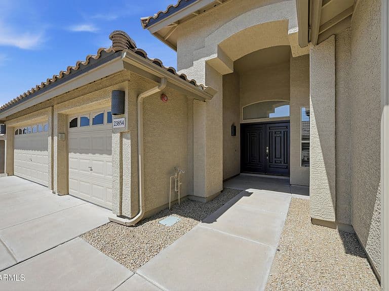 23854 N 74TH Place photo 4