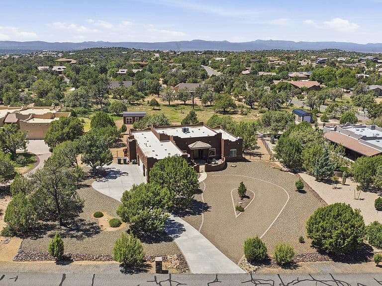 13170 N IRON HAWK Drive photo 4