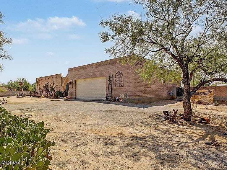 1541 W Daybreak Cir photo 4