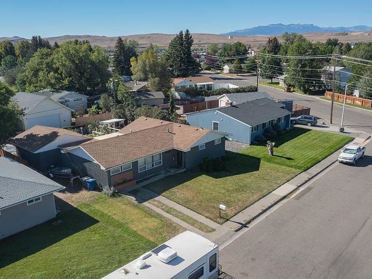 2108 Shoshoni Trail N photo 4