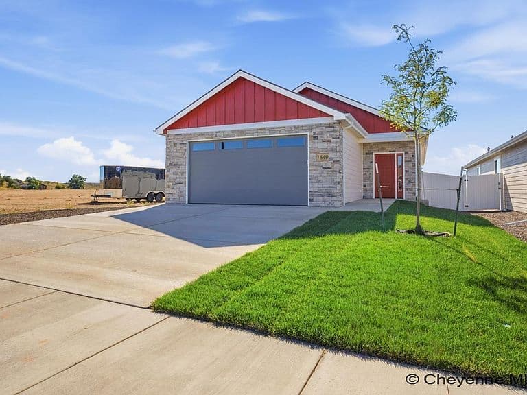 7849 Wilderness Trl photo 1