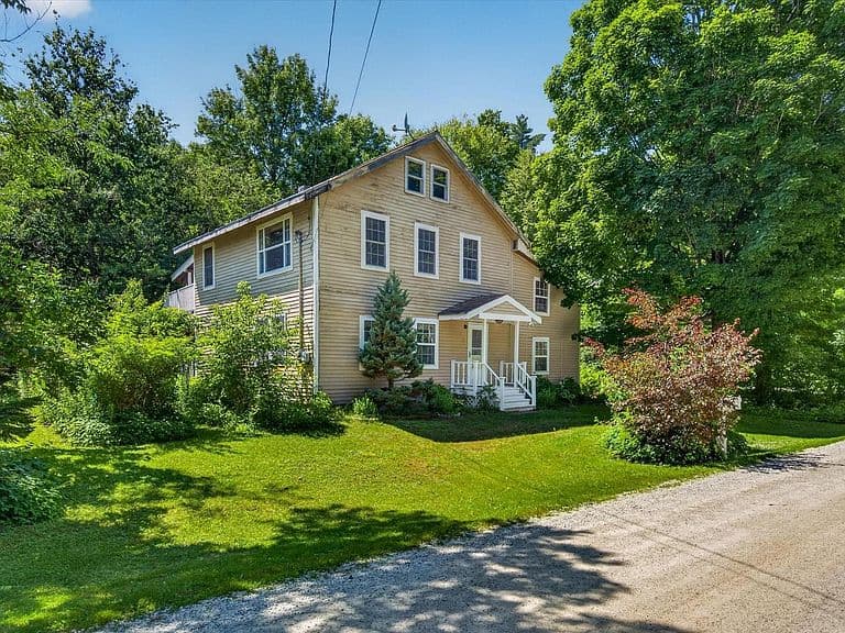 126 Shadow Lane photo 1
