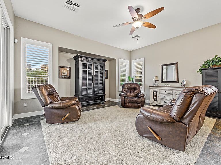 8141 E APACHE PLUMB Drive photo 5