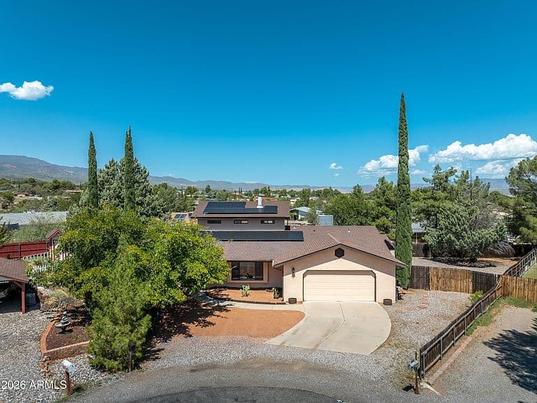 1904 S DESERT FLOWER Circle photo 2