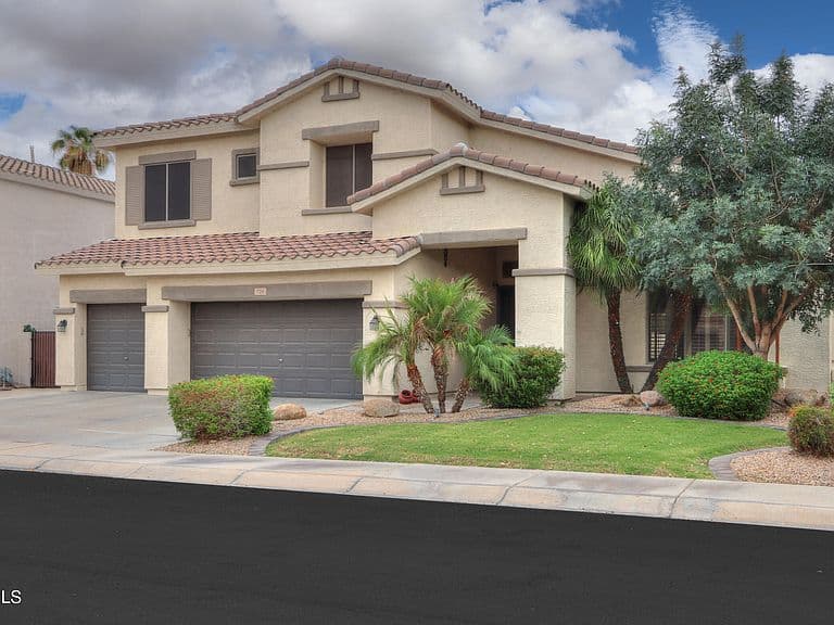 778 E SCORPIO Place photo 2