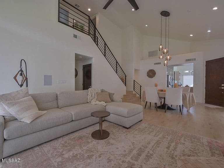 3956 E Calle Cayo photo 4