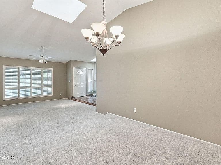 2258 E BECKER Lane photo 5
