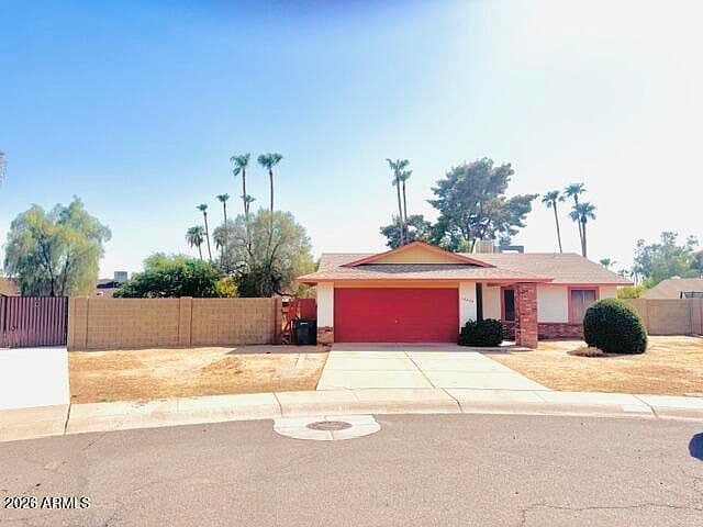 14404 N 43RD Way photo 1