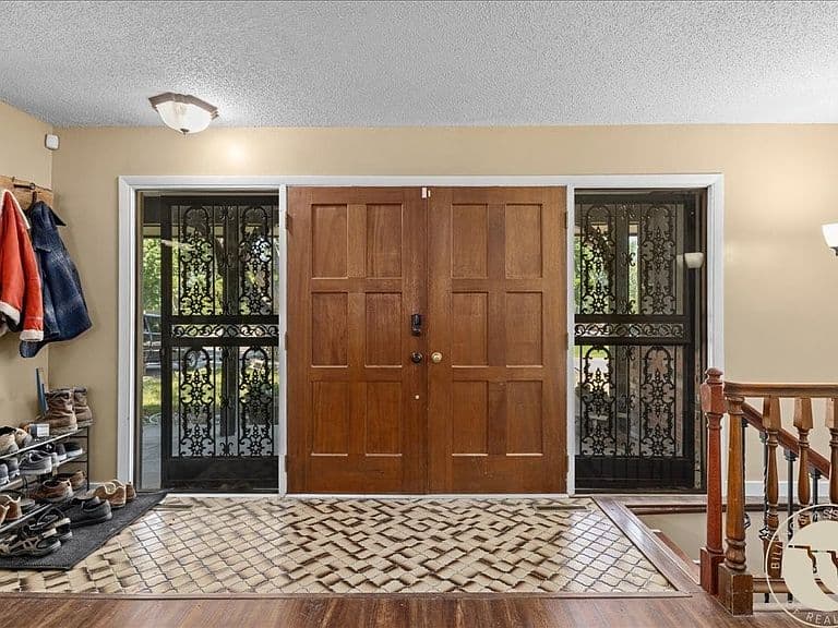 2902 Ramada Dr photo 4
