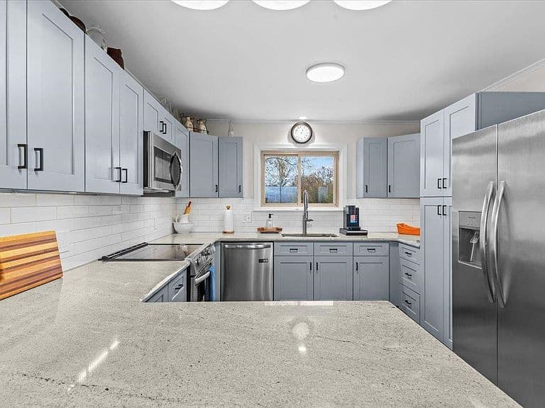 73 Mitchell Road photo 5