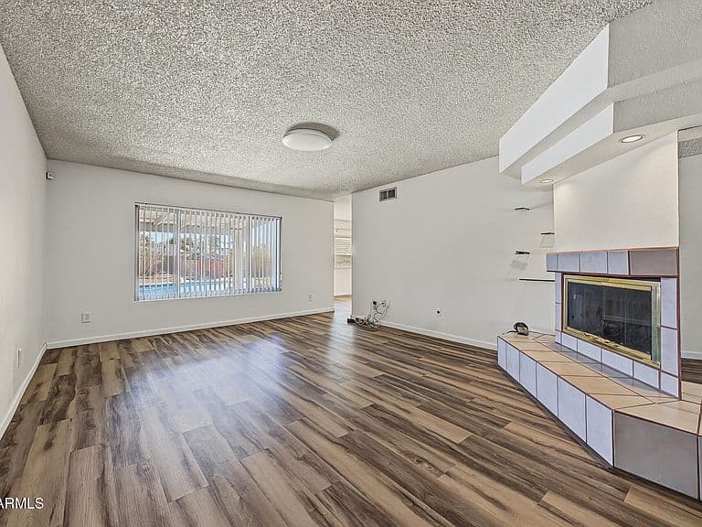 1713 W DIXON Circle photo 3