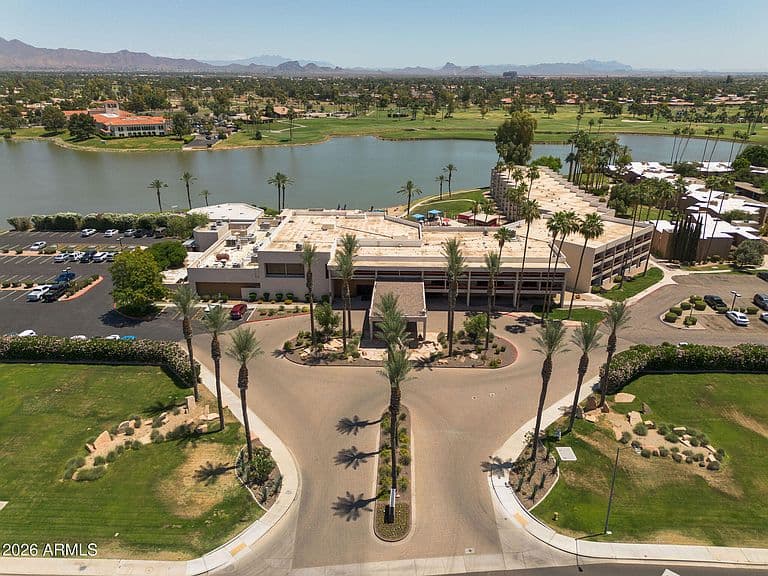 7401 N SCOTTSDALE Road #26 photo 2