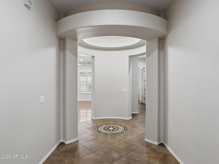 2406 W DESPERADO Way photo 3