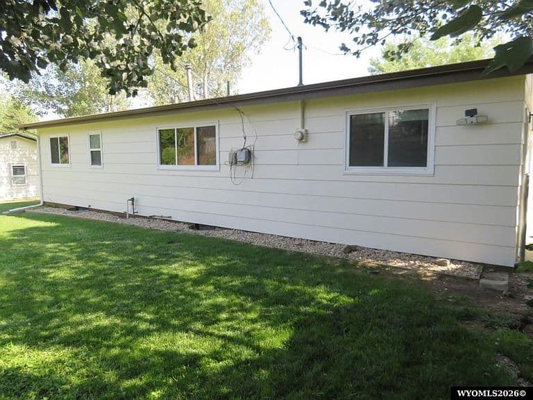 1960 Brentwood Dr photo 4